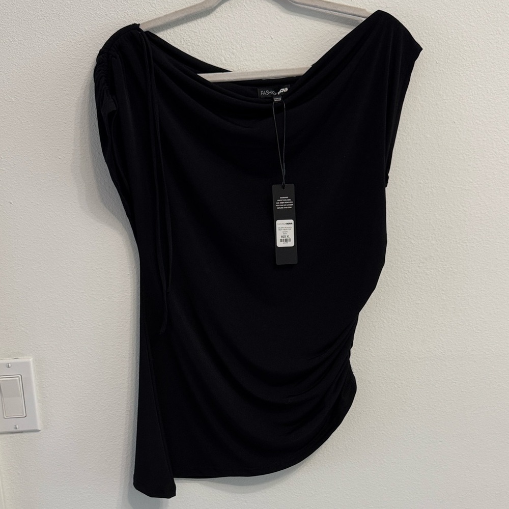 Fashion Nova Black Ruched boat neck top size XL NWT